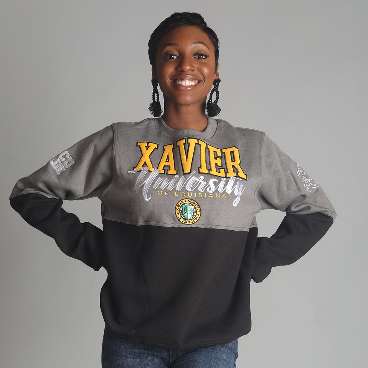 Xavier University | THE UNISEX | GRAY SWEATSHIRT collegiateluxe GRAD BLACK – 
